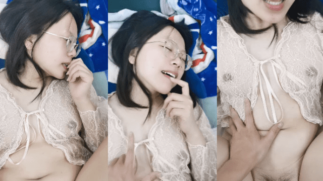 Em gái bốn mắt quyến rũ - rxeoxhkc.sbs