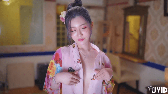 Cuộc gặp gỡ cùng cô chủ khách sạn xinh đẹp - rxeoxhkc.sbs